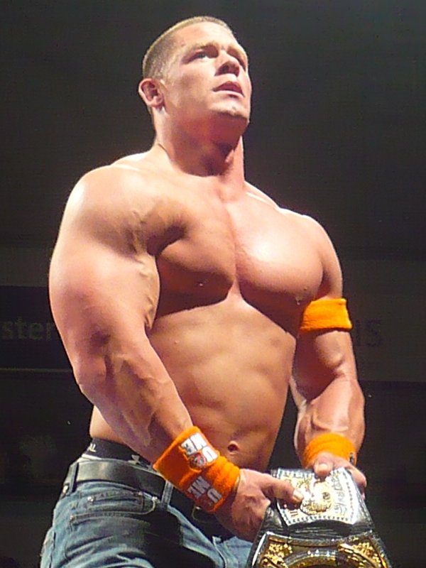 7 Errores Comunes que Sabotean tu Progreso para Ganar Masa Muscular John cena